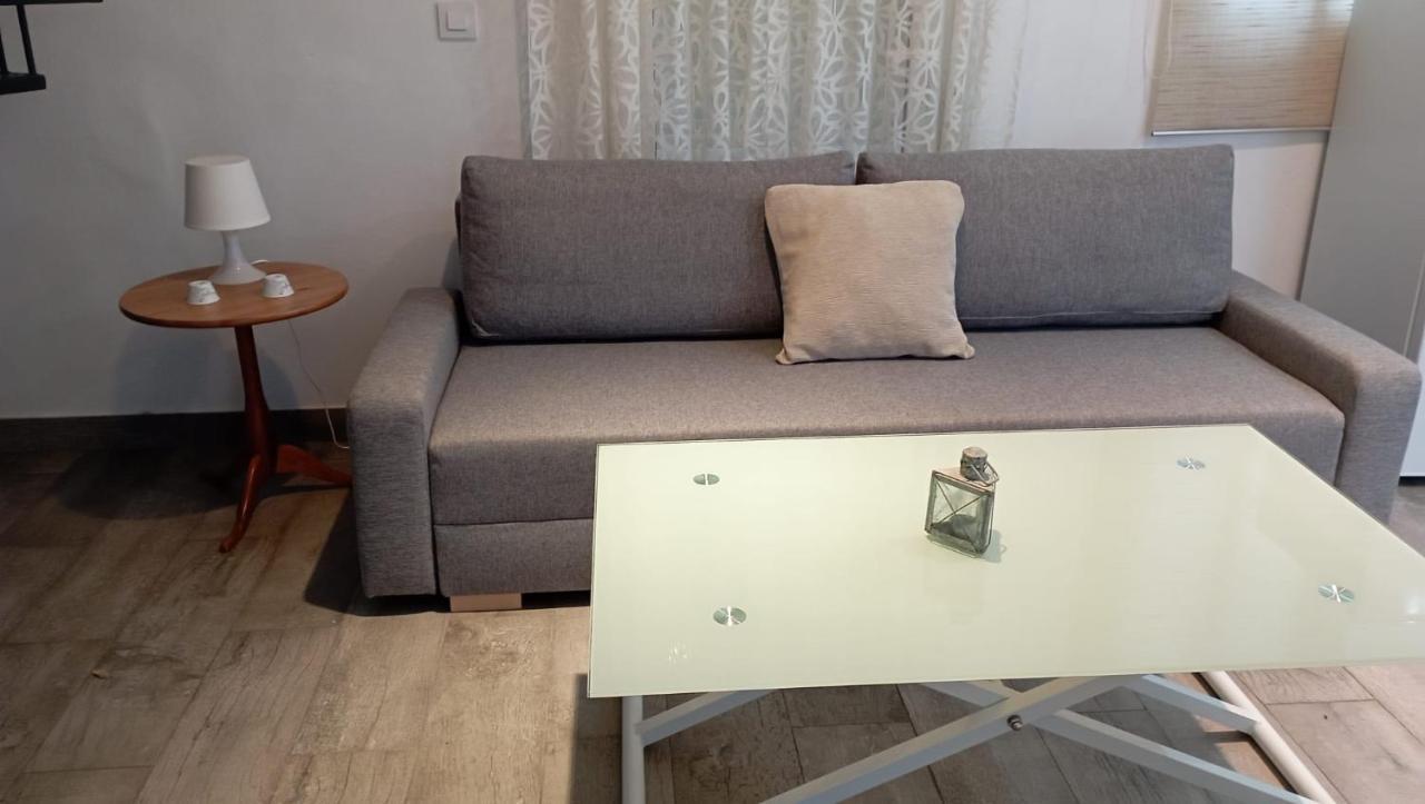 Apartamento En El Casco Antiguo En Plena Alameda — Photos 3